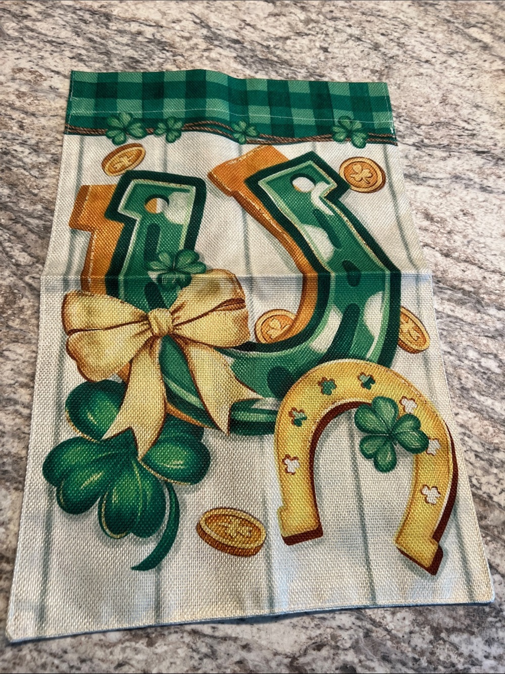 St. Patrick's Lucky Horseshoe Decorative Flag - Green & Gold 18.5 x 12.5